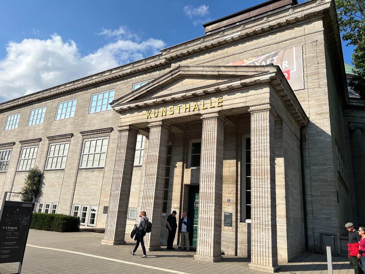 Eingang der Hamburger Kunsthalle